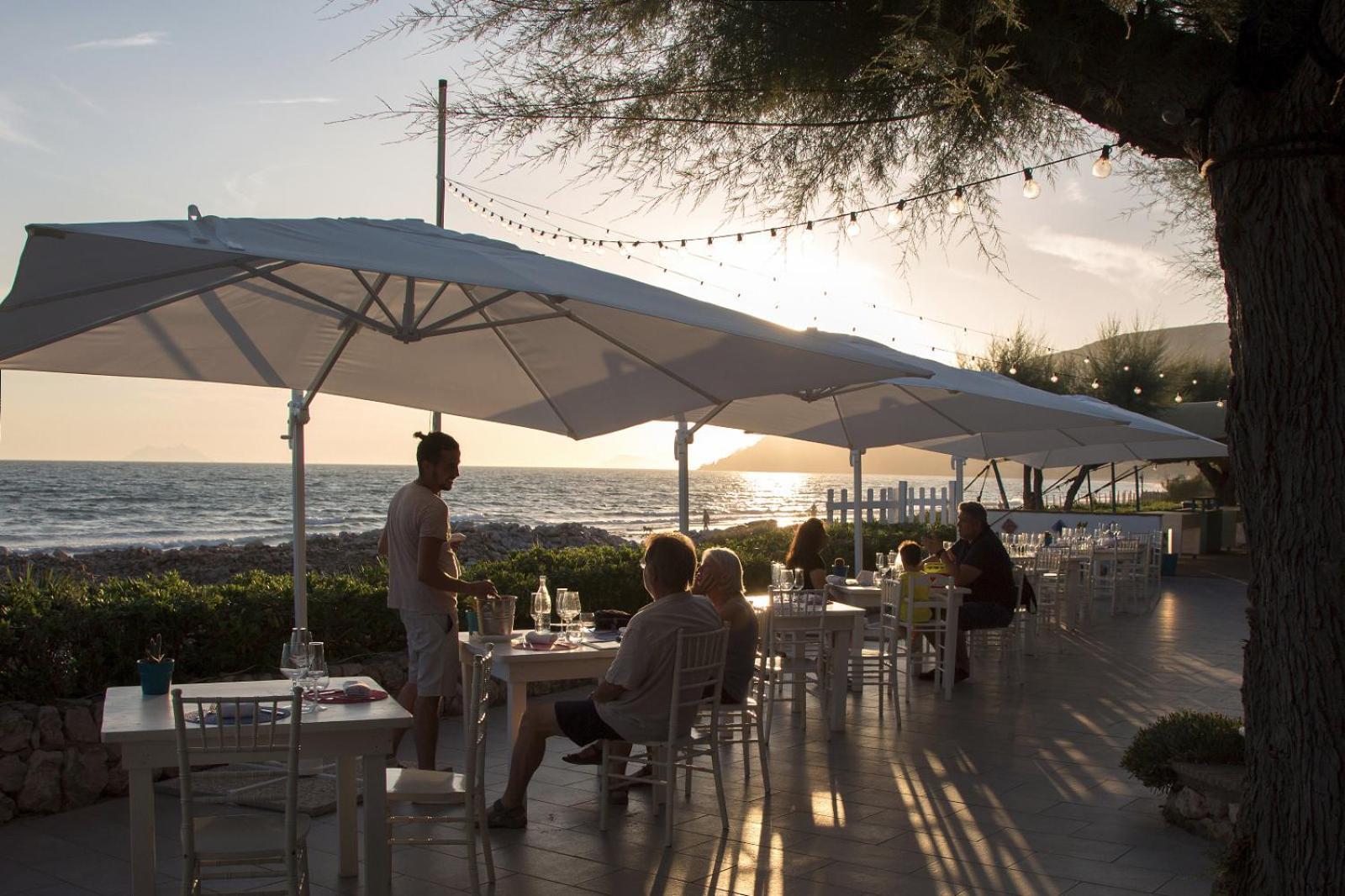 Torre San Vito Villaggio 3*