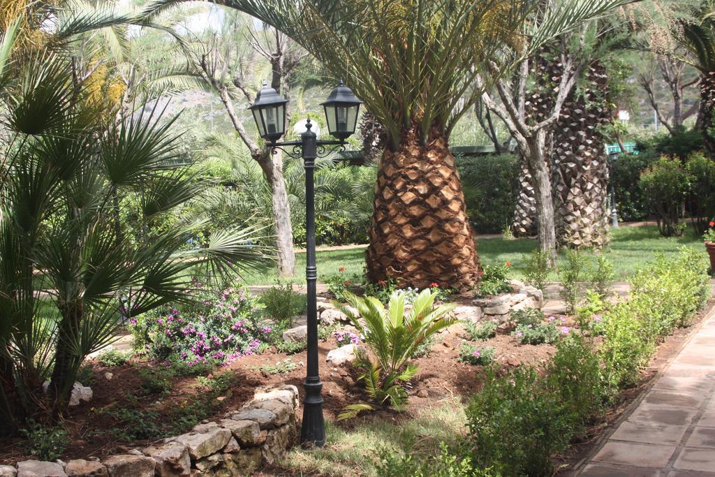 Torre San Vito Villaggio Hotel
