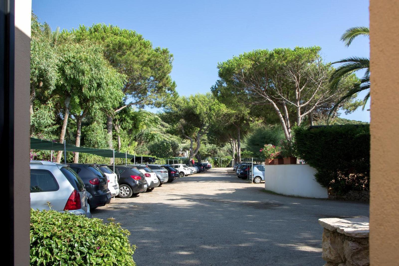 Torre San Vito Villaggio Hotel 3*